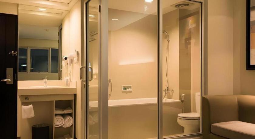 Gajahmada Avara Boutique Hotel Pontianak Extérieur photo